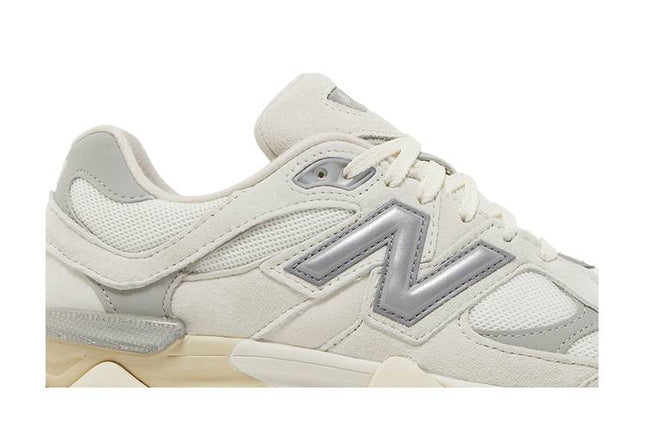 New Balance 9060 Sea Salt White