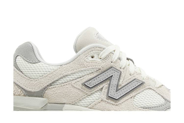 New Balance 9060 Moonbeam Sea Salt