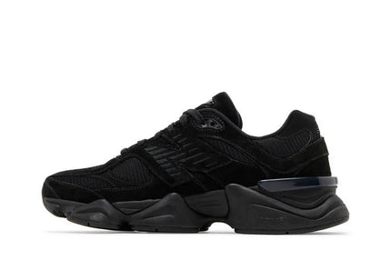 New Balance 9060 Triple Black