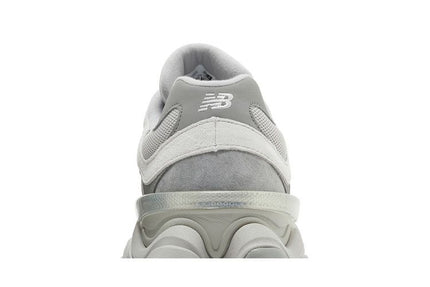 New Balance 9060 Concrete